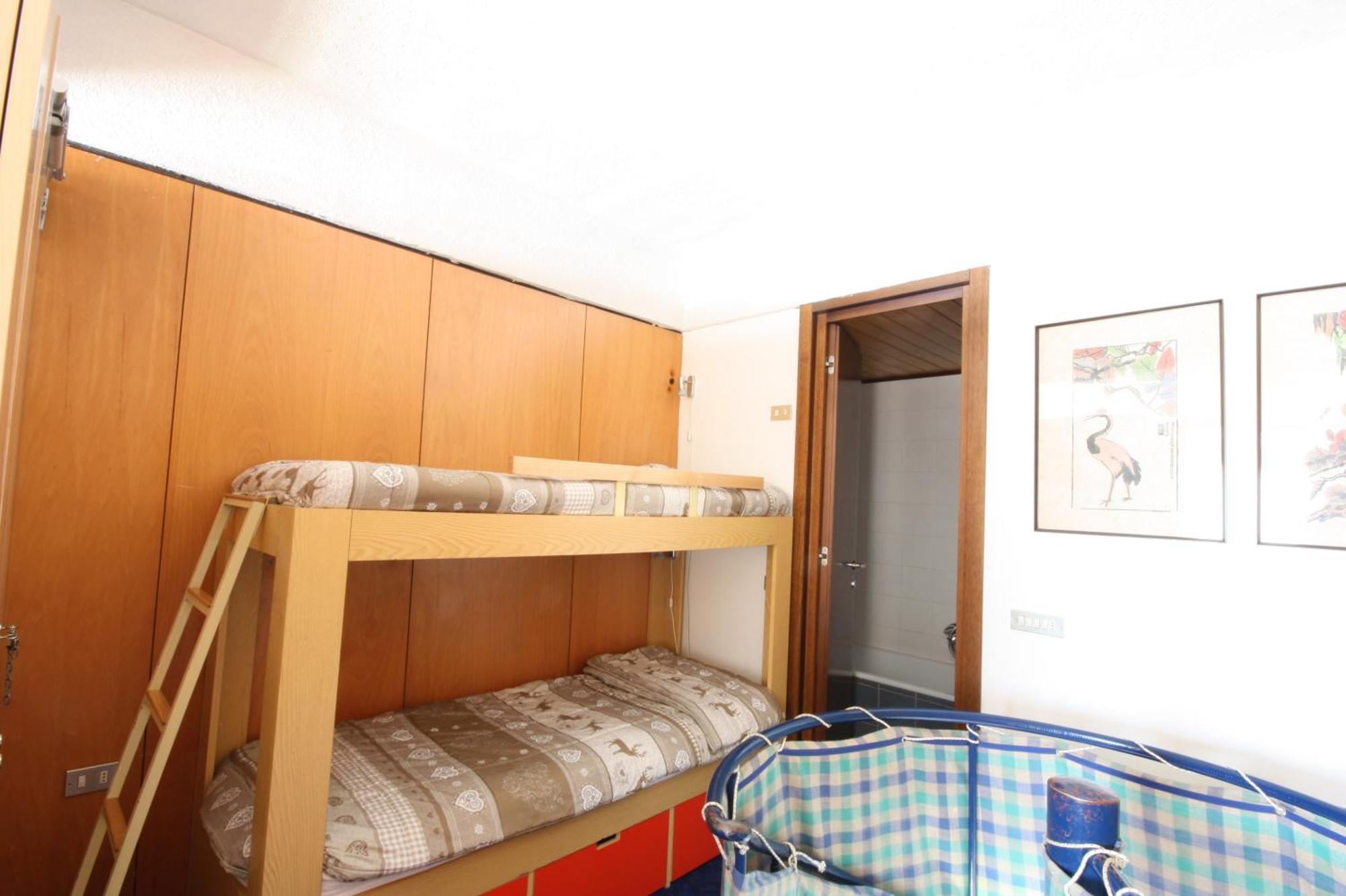 Marilleva 1400 Appartamenti Montana Habitación foto
